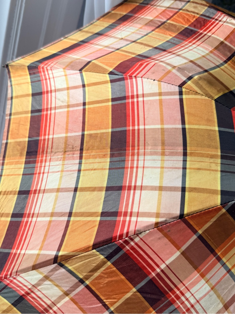 Vintage Plaid Umbrella in Brown, Tan & Gold Tones - Picture 8 of 11